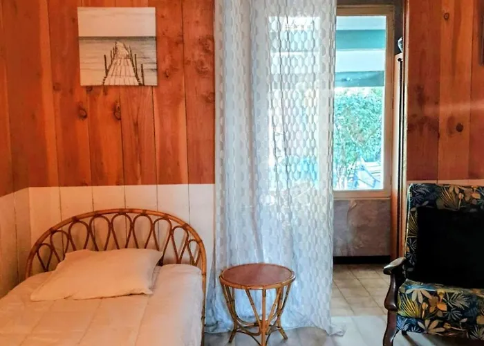 Maison Relax Au Bassin بيت للعطل *