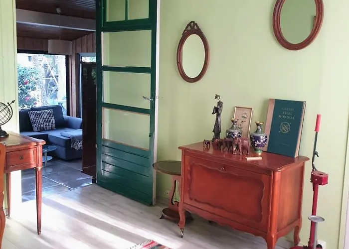 Maison Relax Au Bassin غوجان-ميستراس