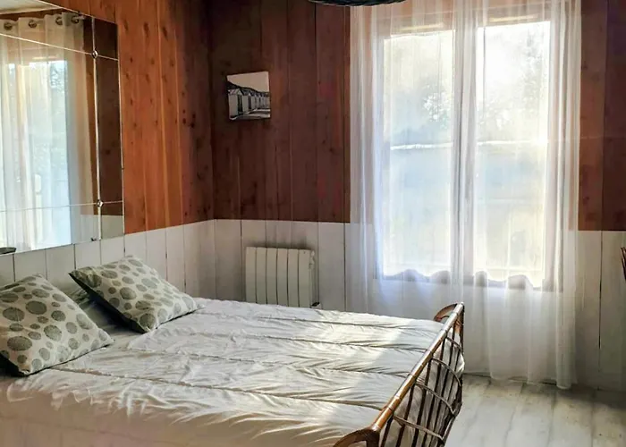 Maison Relax Au Bassin بيت للعطل *