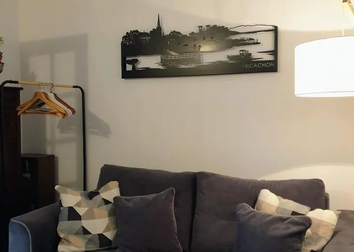 Maison Relax Au Bassin بيت للعطل